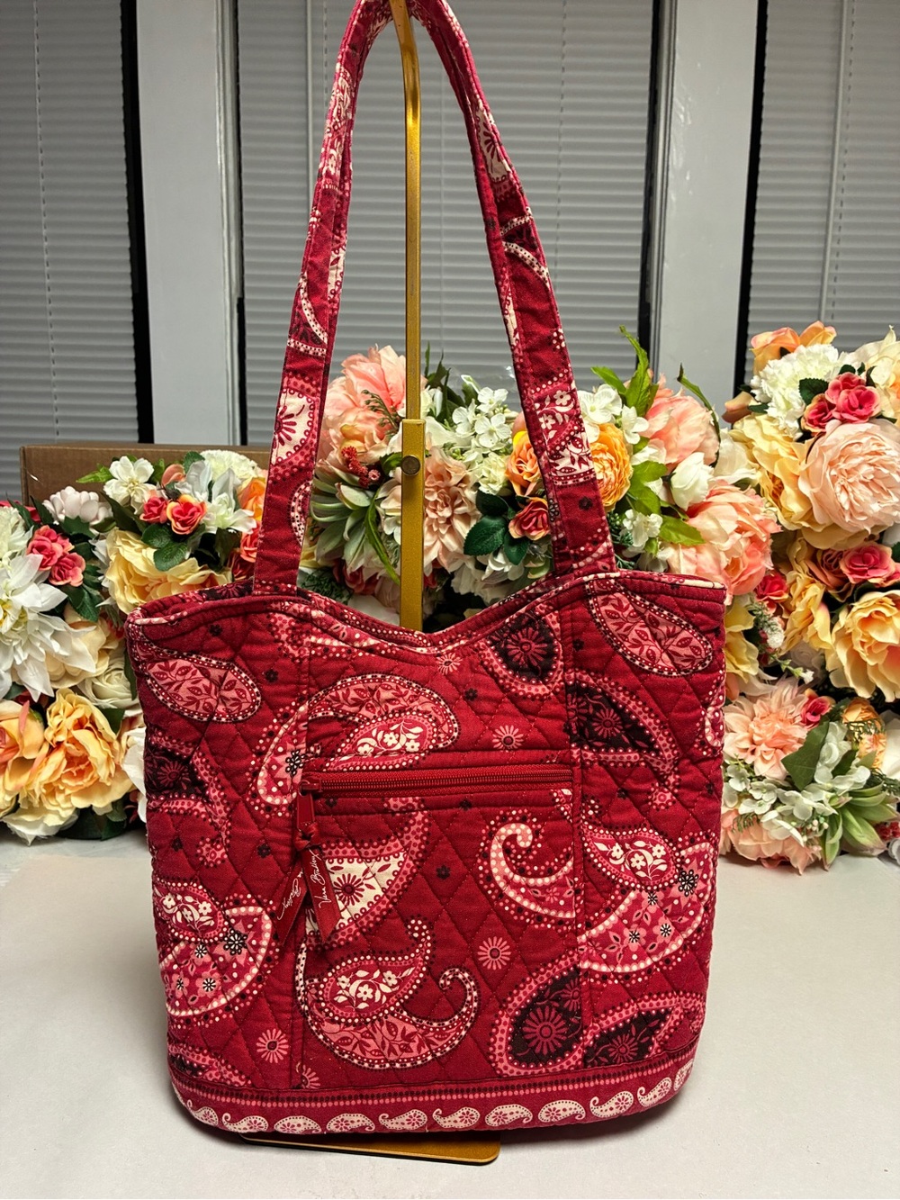 Vera Bradley Mesa Red Bucket Tote Retired Quilted Paisley Shoulder Bag Y2K